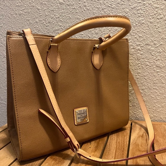 Dooney & Bourke Janine